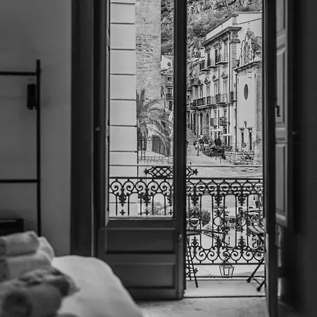 Bed & Breakfast Palazzo Villelmi Cefalu