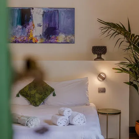 Palazzo Villelmi Bed & Breakfast 4*