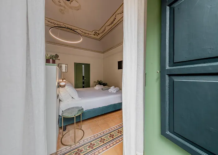 Palazzo Villelmi 4*